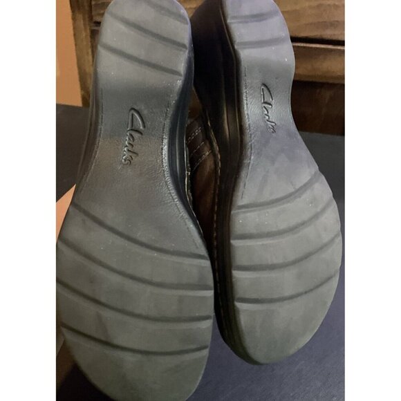Clarks Collection Mules Clogs Shoes Size 8.5 Brown Soft Cushion Slip On Leather - Picture 5 of 7